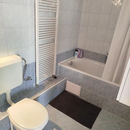 Csongor Budapest