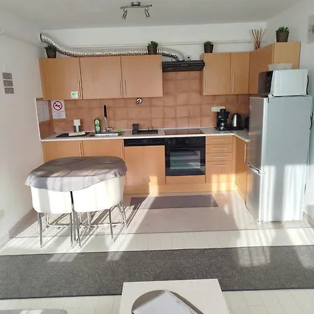 アパート Csongor